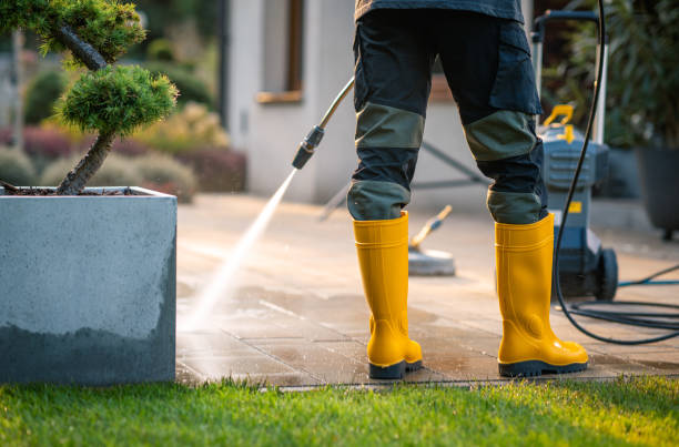 Best Residential Pressure Washing Services  in Santa Fe Springs, CA